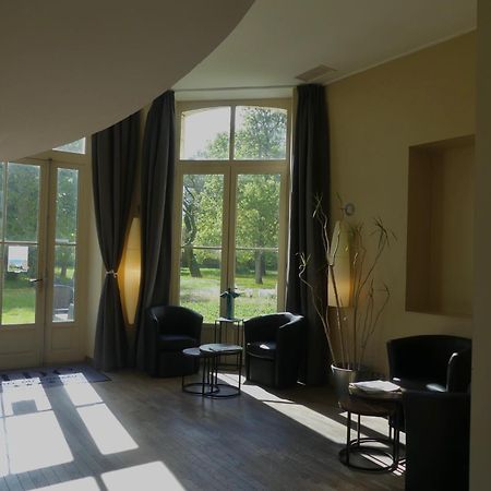 Hotel Et Spa Du Chateau Lagord Exterior foto